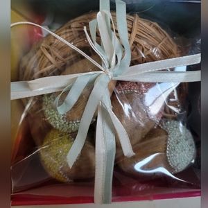 Wooden Pastel Seed Bead Decorative Eggs in a Nest4 Eggs Easter Decorative Nest